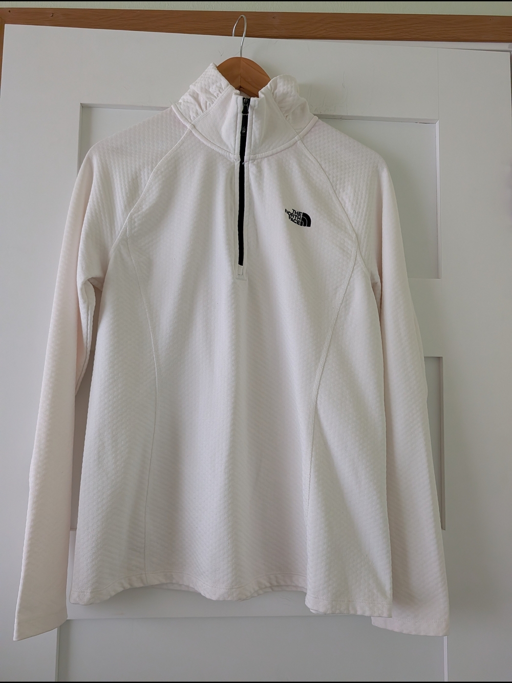The North Face Women's White Textured 1/4 Zip Fleece Pullover Size Large